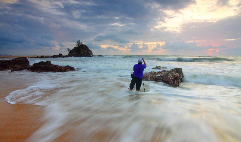 大海夕阳礁石唯美句子，海的唯美句子