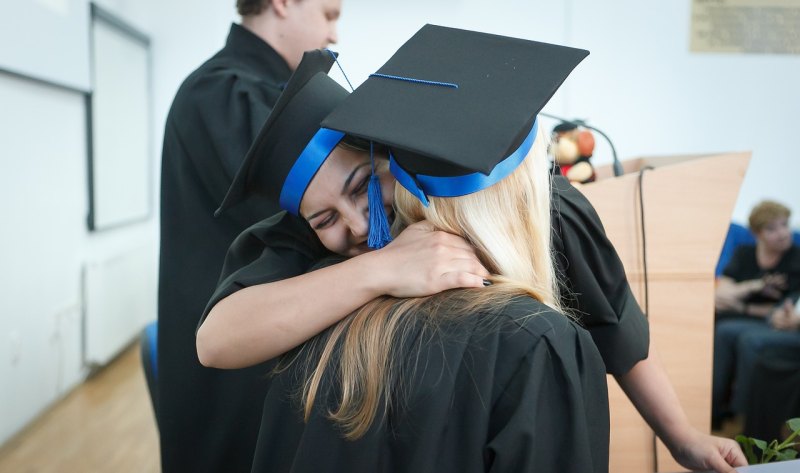 学位英语合格了就是通过了吗，英语考试通过