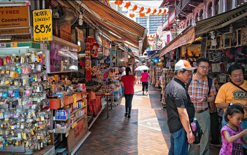 和平精英家园餐桌哪里买的，和平精英的店