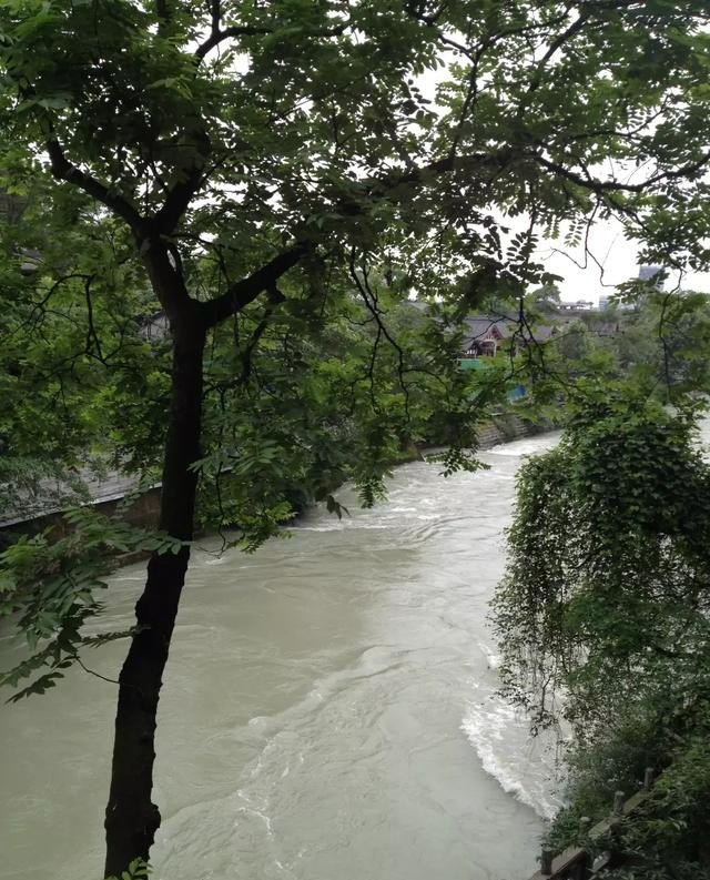 湖南师范大学有几个校区，旅游科学