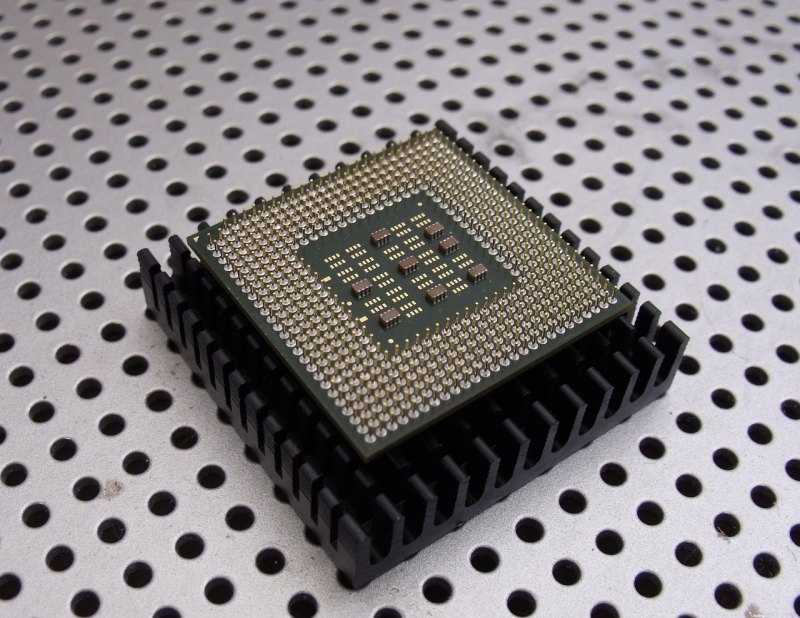 技嘉主板怎么在BIOS中设置cpu温度和风扇转速 电脑风扇调节