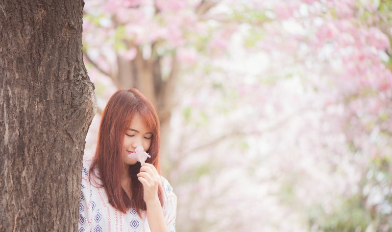 伤感扎心的句子挽留女朋友分手的拉黑的舍不得的句子，失恋句子女生伤感说说