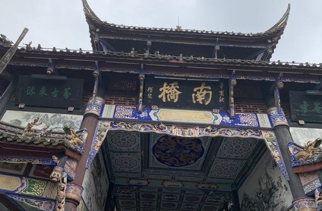 中低龄消费者群体的旅游消费特征是什么_独自一人去旅游可以吗