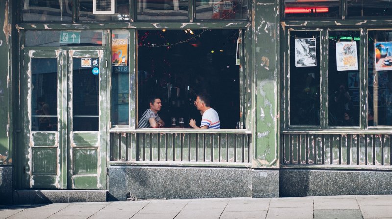 郑州饭店排名前十,附近美食推荐餐厅郑州有几家店面呢