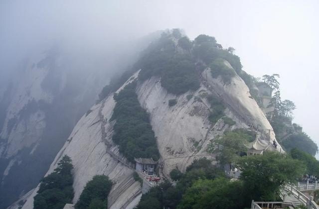 全国旅游排名前十名的城市_中国最出名的十大景区是哪十大