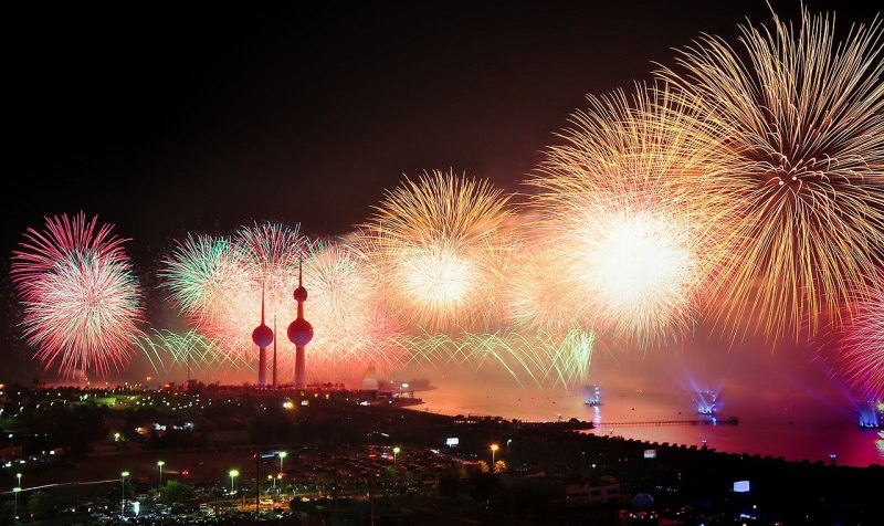 过年祝福家人的话简短暖心_2023新年朋友圈祝福贺词