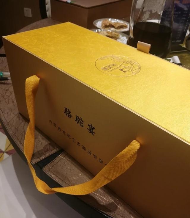 徐小包是哪里的品牌_迈瑞嘉安全门是几线品牌