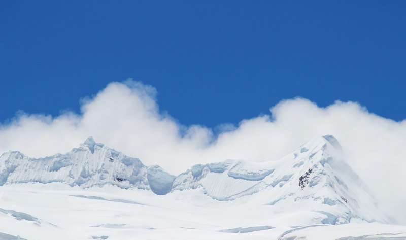 感恩团建的话语_下雪天陪孩子发朋友圈的句子可爱