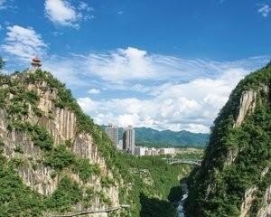 中秋节去哪个城市旅游比较合适,奉节中秋习俗