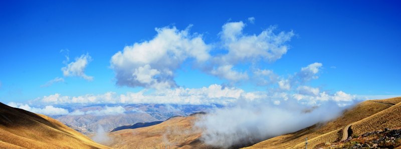 蒙古旅游文案_蒙古草原哪个适合去旅游,什么季节去最佳