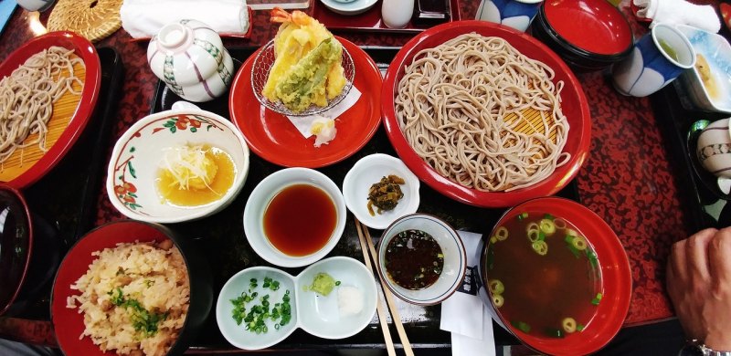 上海华点食品哪个最出名,上海人气美食推荐的店铺有哪些品牌好看