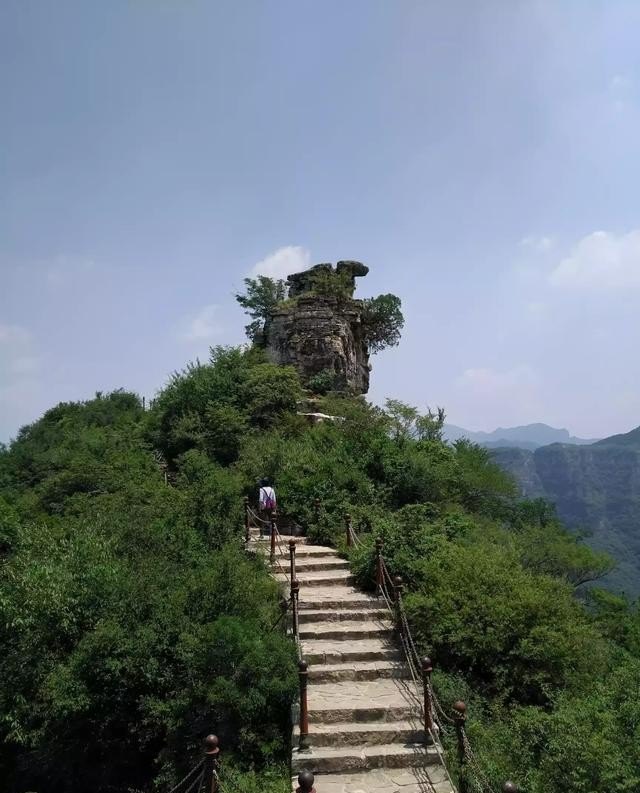 出省旅游是跟团还是自由行划算,自主旅游