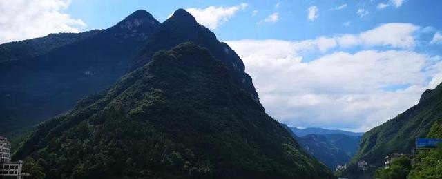 三年级木叶歌歌词(第一句)大山的木叶堆成堆_乌江画廊旅游攻略 - 华夏历史