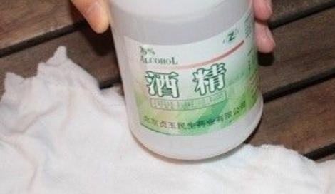 银子氧化发黑怎么清洗_银首饰变黑怎么办