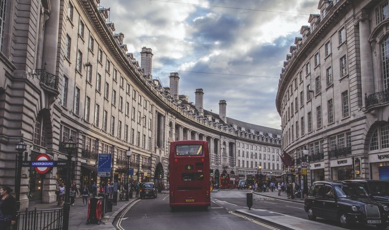 关于热门旅游城市的开篇语，旅游英语作文开头 - 宝贝英语