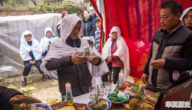 农村老人去世，为什么不要死在医院而是要在最后时刻拉回家里呢 - 华夏历史