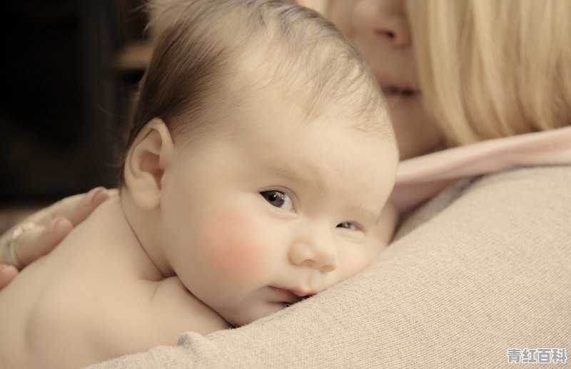 刚出生婴儿吃母乳拉肚子怎么办