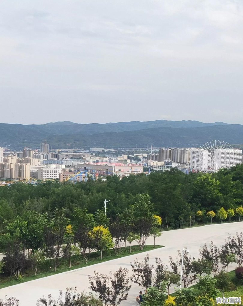 现在固原六盘山地区早晚凉快，据说是成吉思汗的避暑山庄，你去旅游过吗？怎么样